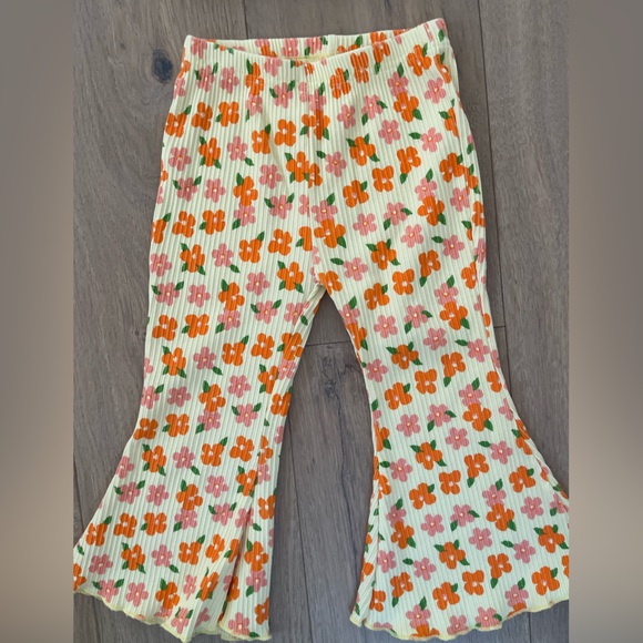 Floral Matching Set - Picture 2 of 3